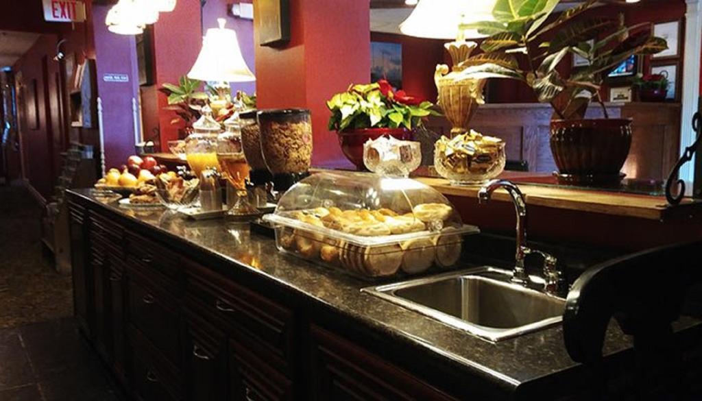 Inn At St John Portland In-Town Экстерьер фото